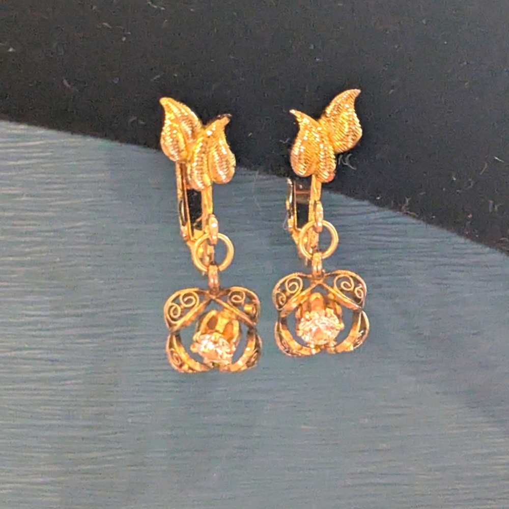 Vintage 12 kt GF gorgeous clip on earrings
